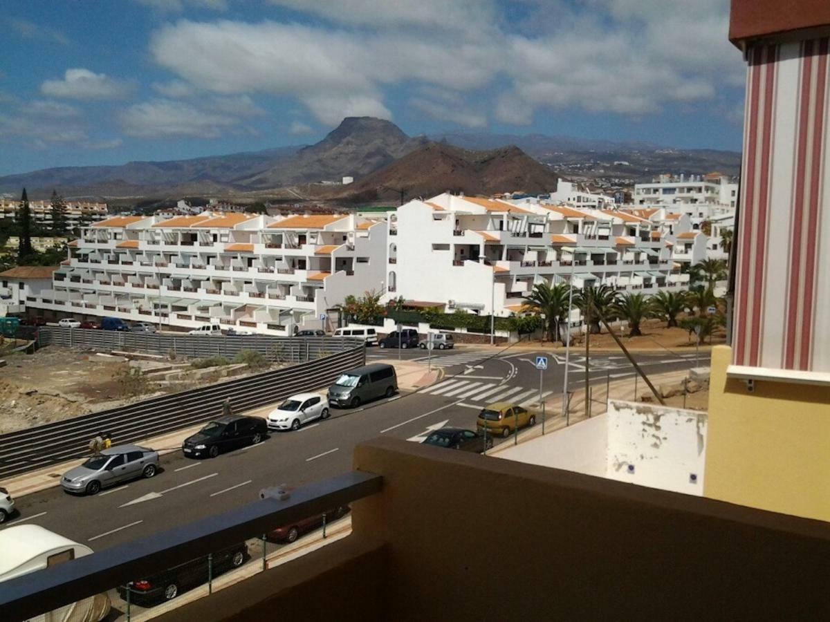 Los Angeles FREE WIFI Los Cristianos  Exterior foto